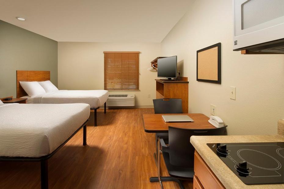 Extended Stay America Suites - Denver - Airport Aurora Exterior photo
